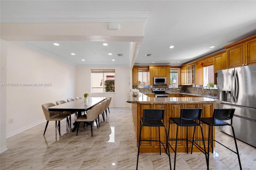 Picture of 20621 NW 10Th Ave, Miami Gardens FL 33169