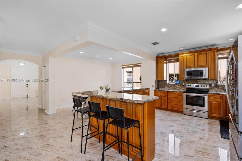 Picture of 20621 NW 10Th Ave, Miami Gardens FL 33169