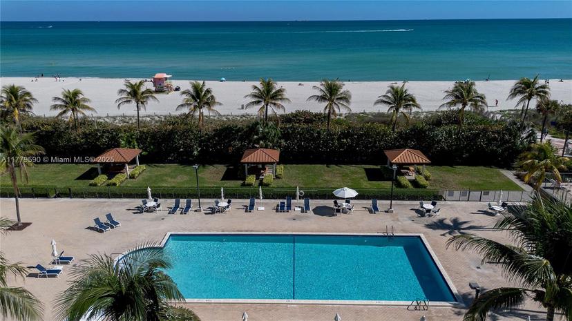 Picture of 2625 Collins Ave # 608, Miami Beach FL 33140