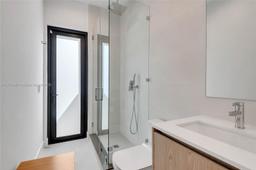 Picture of 3045 Elizabeth St # 3045, Miami, FL 33133