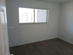 Picture of 8740 N Sherman Cir # 305, Miramar, FL 33025