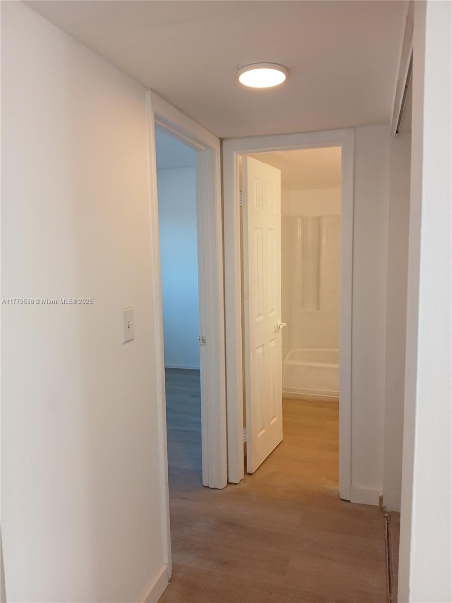 Picture of 8740 N Sherman Cir # 305, Miramar, FL 33025