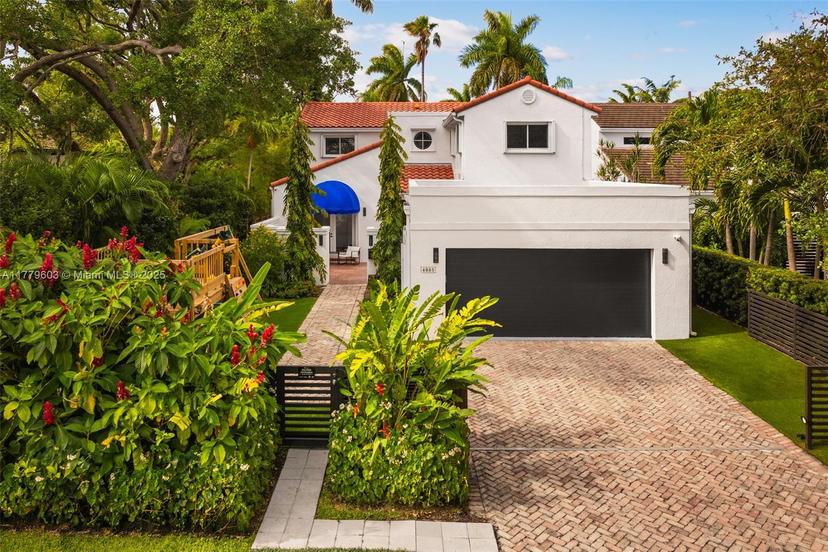 Picture of 4085 Battersea Rd, Coconut Grove FL 33133