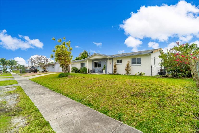 Picture of 26223 SW 123Rd Pl, Homestead FL 33032
