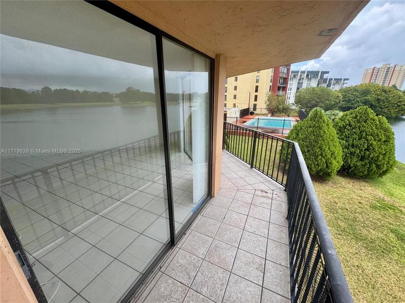 Picture of 9688 Fontainebleau Blvd # 208, Miami FL 33172