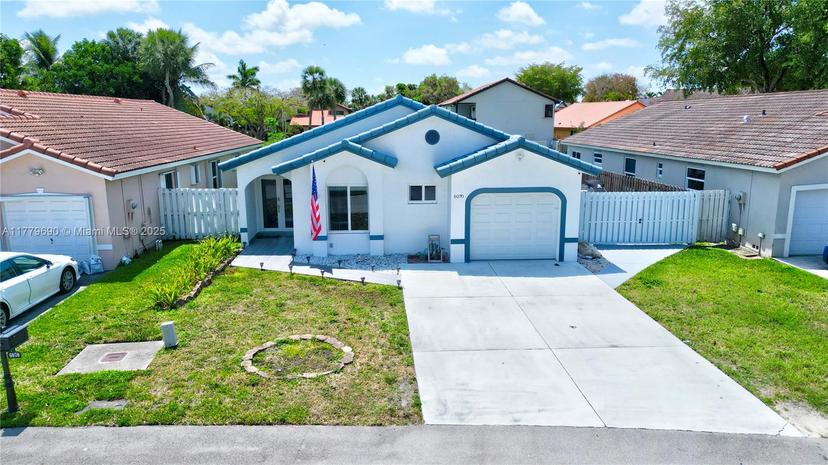 Picture of 6070 NW 179Th Ter, Hialeah FL 33015