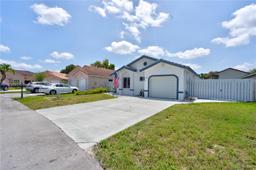 Picture of 6070 NW 179Th Ter, Hialeah, FL 33015