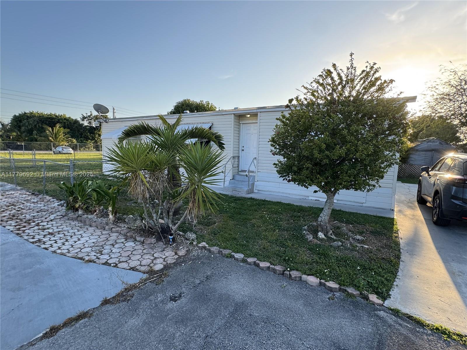 Picture of 19800 SW 180Th Ave Unit 425, Miami, FL 33187