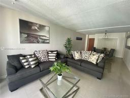 Picture of 4001 S Ocean Dr # 10K, Hollywood, FL 33019