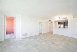 Picture of 7355 SW 89Th St # 723N, Miami, FL 33156