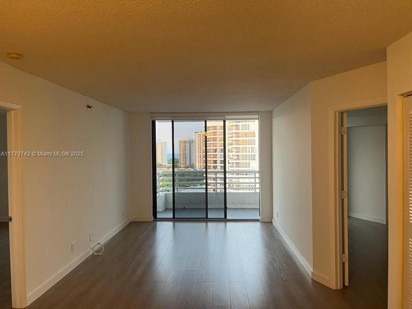 Picture of 3300 NE 192 St # 1909, Aventura FL 33180