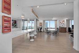 Picture of 1425 Brickell Ave # 61E, Miami, FL 33131