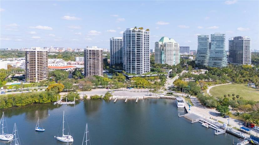 Picture of 2831 S Bayshore Dr # 408, Miami FL 33133