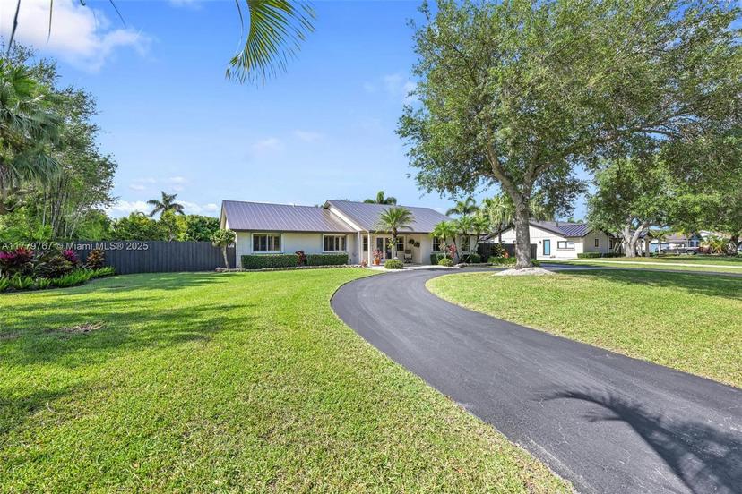 Picture of 1624 NW 20Th St, Homestead FL 33030
