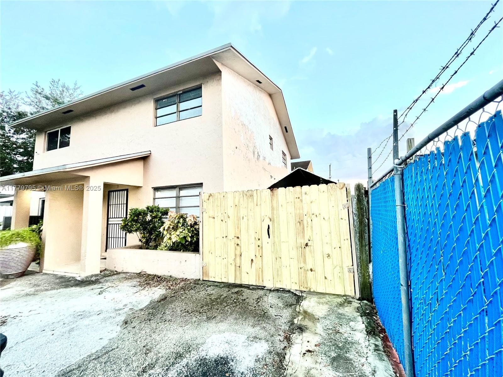 Picture of 370 E 40Th St # 2, Hialeah, FL 33013-2269