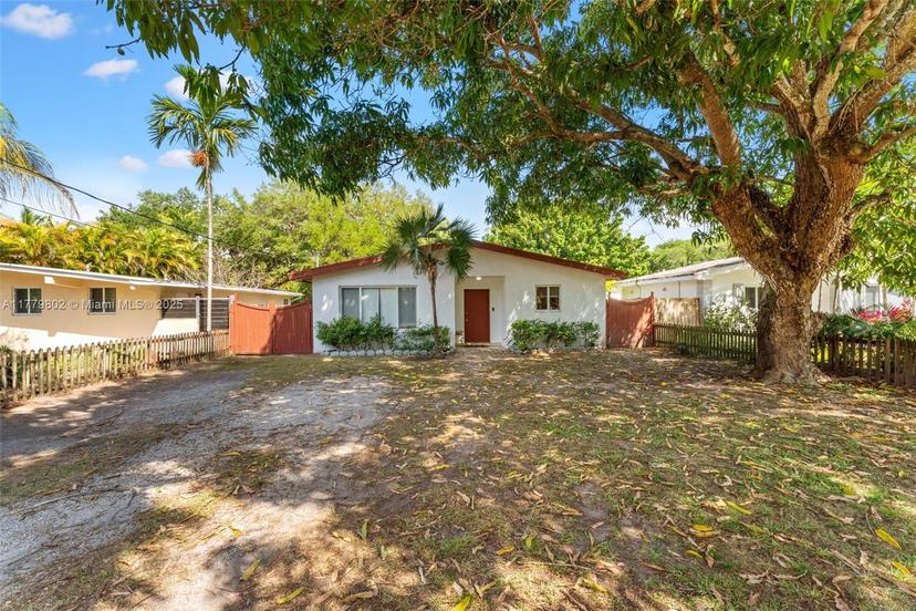 Picture of 7265 SW 167Th St, Palmetto Bay FL 33157