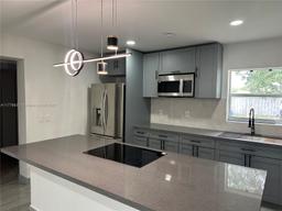 Picture of 6335 Wiley St, Hollywood, FL 33023