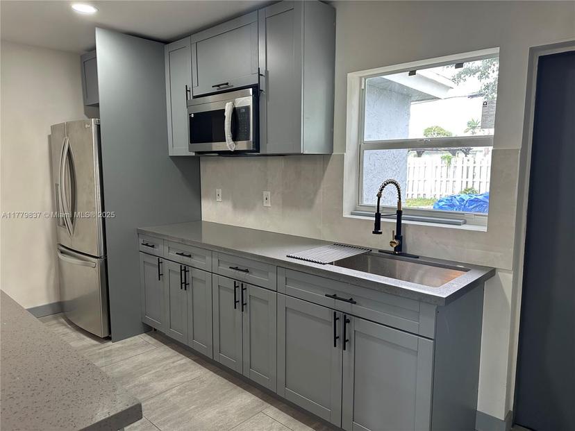 Picture of 6335 Wiley St, Hollywood FL 33023