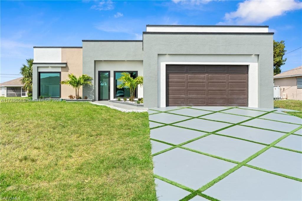 Picture of 2027 NE 18Th St, Cape Coral, FL 33909
