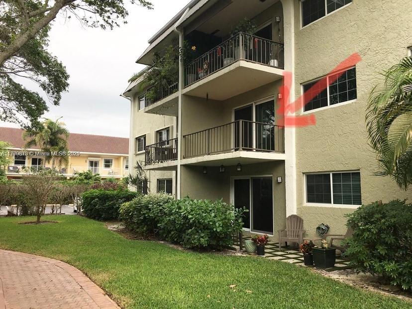 Picture of 3002 NE 5Th Ter # B, Wilton Manors FL 33334