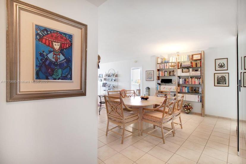 Picture of 5005 Collins Ave # 319, Miami Beach FL 33140