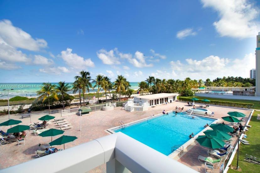 Picture of 5005 Collins Ave # 319, Miami Beach FL 33140