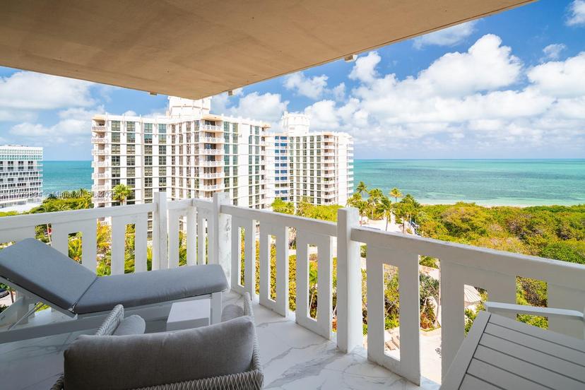 Picture of 1121 Crandon Blvd # D907, Key Biscayne FL 33149