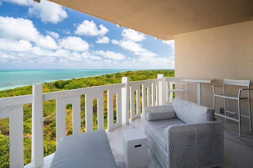 Picture of 1121 Crandon Blvd # D907, Key Biscayne FL 33149