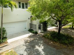 Picture of 602 Malaga Ave # B, Coral Gables, FL 33134