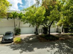 Picture of 602 Malaga Ave # B, Coral Gables, FL 33134