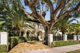 Picture of 6016 Leonardo St, Coral Gables, FL 33146