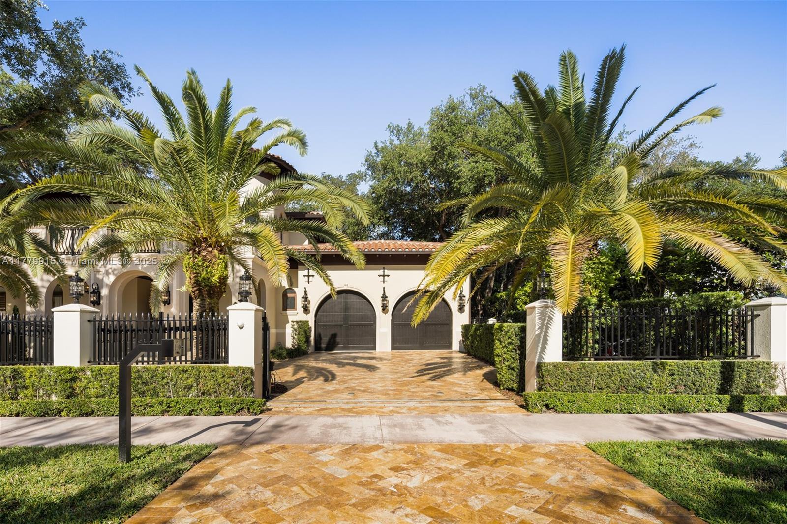 Picture of 6016 Leonardo St, Coral Gables, FL 33146
