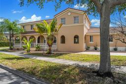 Picture of 13990 SW 274Th Ter, Homestead, FL 33032