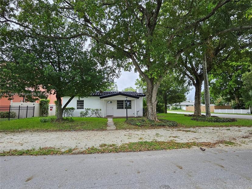 Picture of 700 NE 7Th St, Pompano Beach FL 33060