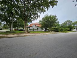 Picture of 700 NE 7Th St, Pompano Beach, FL 33060