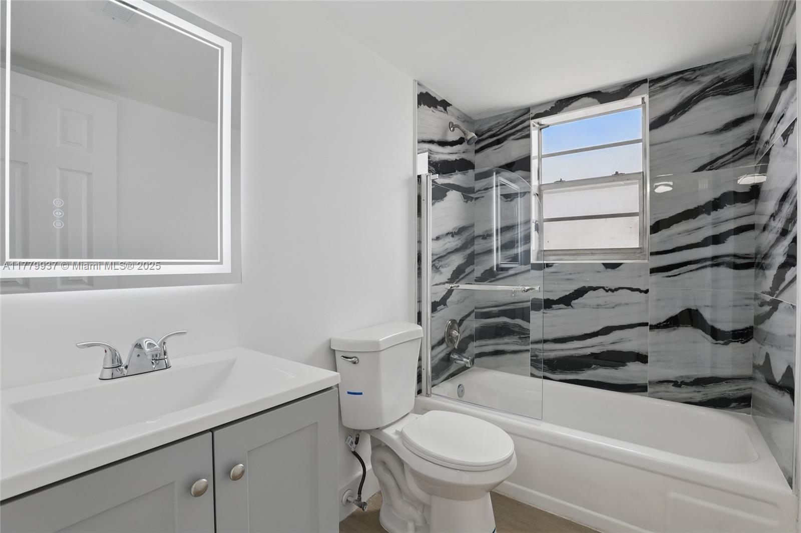 Picture of 8540 N Sherman Cir # 408, Miramar, FL 33025