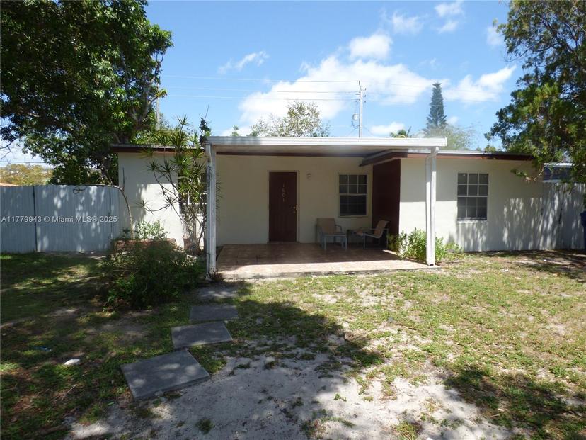 Picture of 1601 NE 182Nd St, North Miami Beach FL 33162