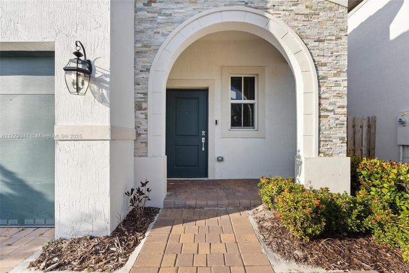 Picture of 2405 NW 131St Cir, Miami FL 33167