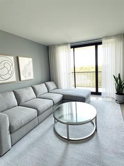 Picture of 20301 W Country Club Dr # 830, Aventura, FL 33180