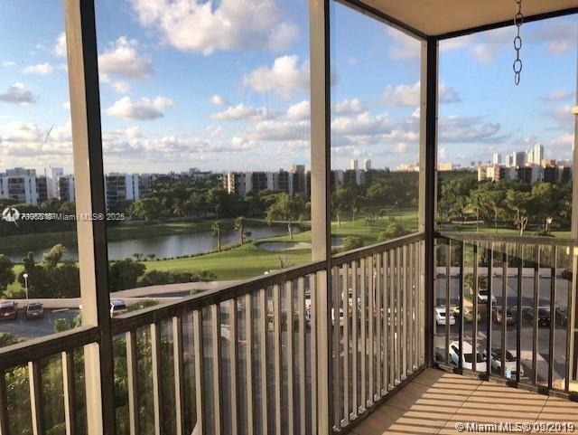 Picture of 20301 W Country Club Dr # 830, Aventura FL 33180