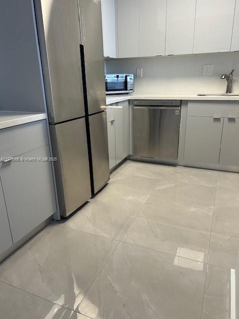 Picture of 20301 W Country Club Dr # 830, Aventura FL 33180