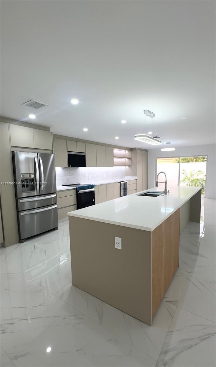 Picture of 13911 SW 100Th Ln, Miami FL 33186