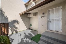 Picture of 10296 NW 9 St Cir # 203, Miami, FL 33172