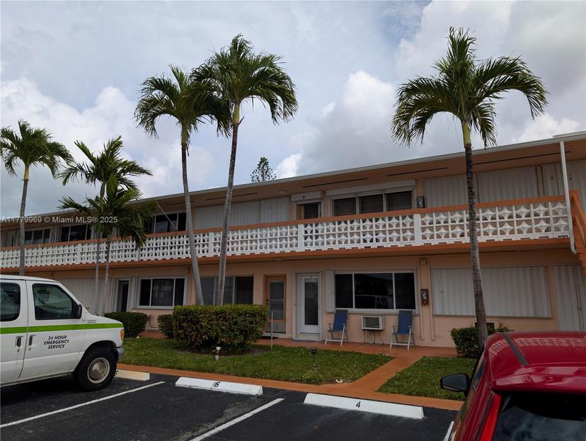 Picture of 725 SW 11Th Ave # 17F, Hallandale Beach FL 33009