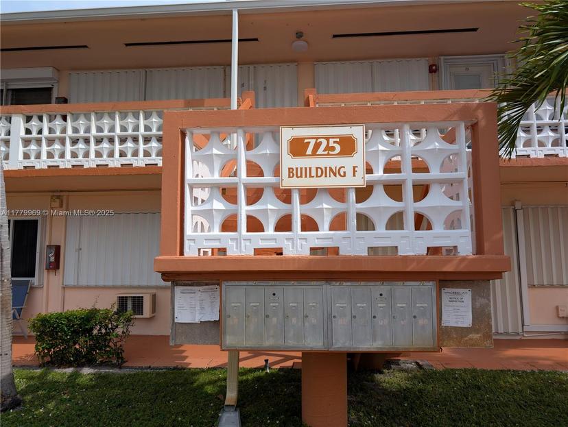 Picture of 725 SW 11Th Ave # 17F, Hallandale Beach FL 33009