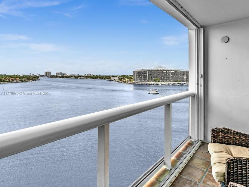 Picture of 6770 Indian Creek Dr # 7K, Miami Beach FL 33141