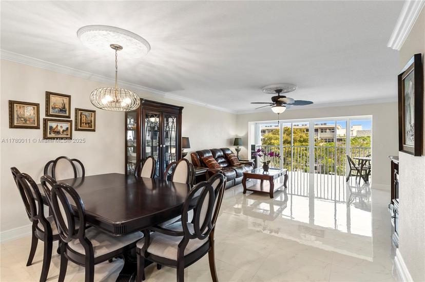 Picture of 329 SE 3Rd St # 405P, Hallandale Beach FL 33009
