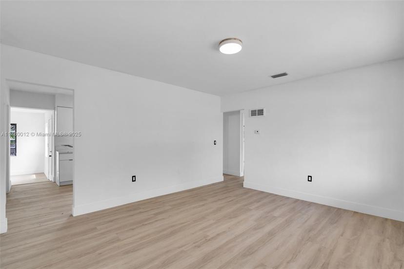 Picture of 8935 NW 10Th Ave, Miami FL 33150