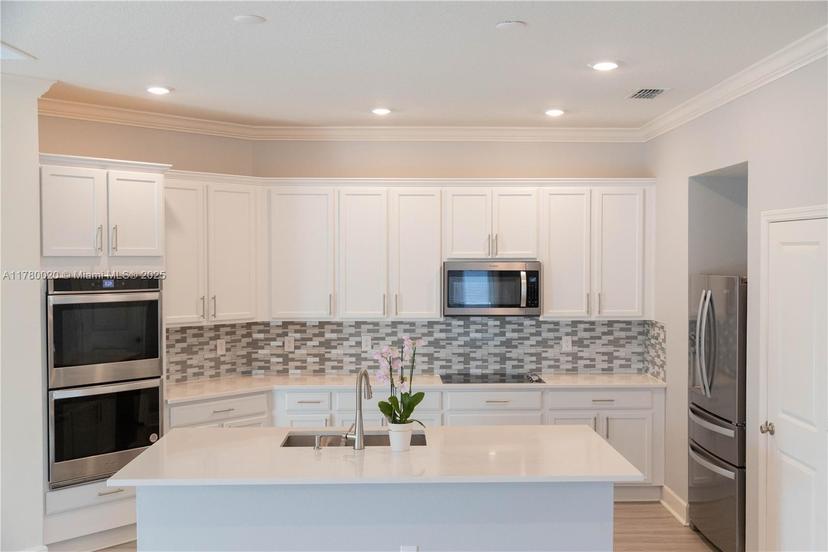 Picture of 260 Summerlin Loop, Other City - In The State Of Florida FL 33844