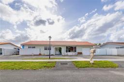 Picture of 7310 SW 141St Ave, Miami, FL 33183